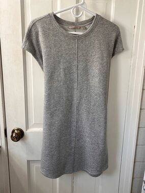 Athleta Embrace Tie Waist Light Gray Sweatshirt Mini Dress. Size XS